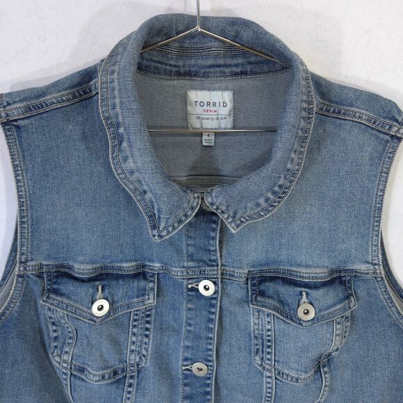 Torrid Women's Blue Denim Vest - Picture 2 of 10